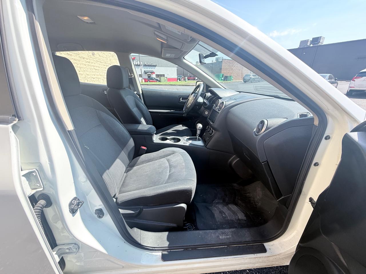 Nissan Rogue Select S 2WD 2014