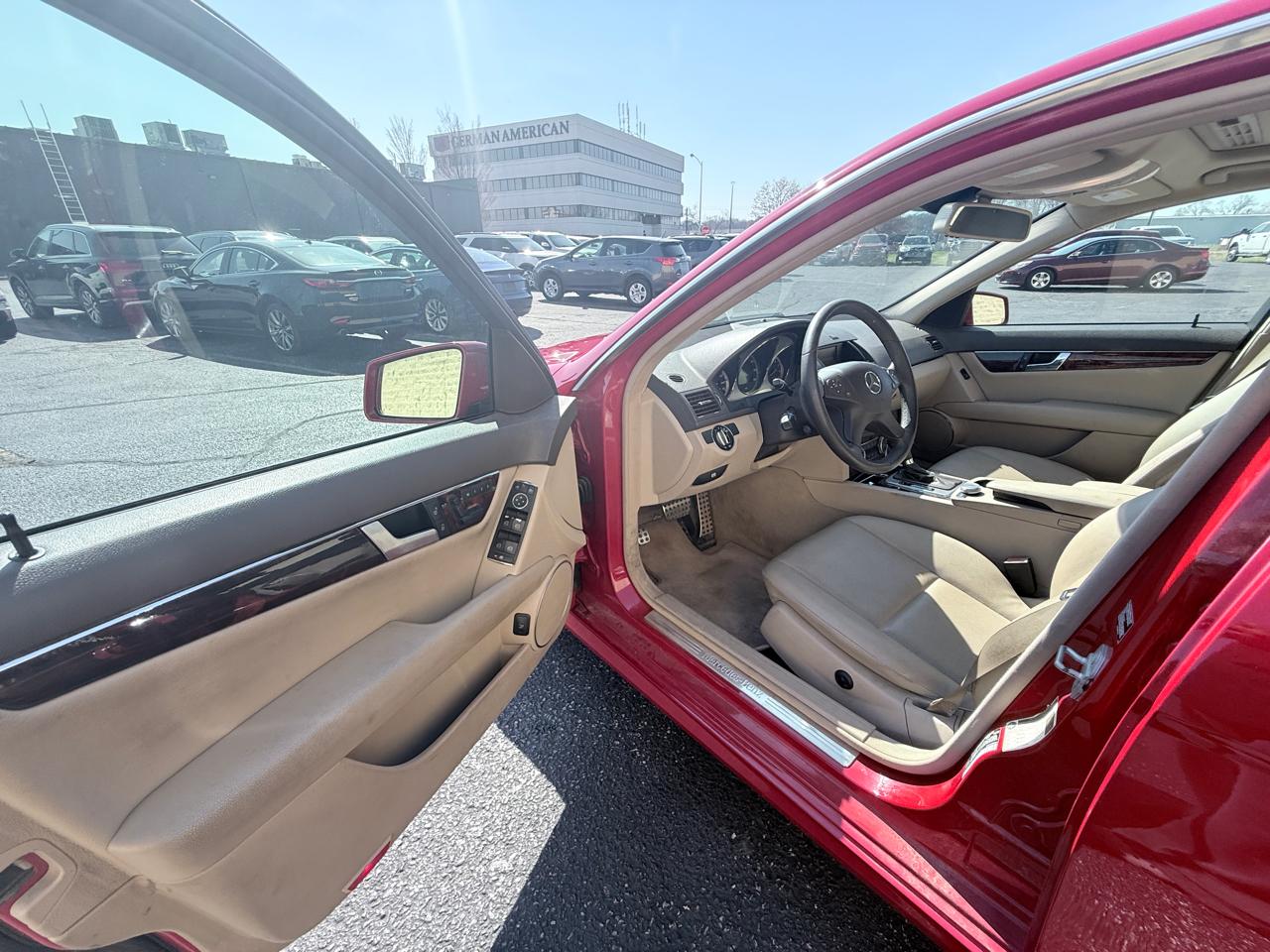 Mercedes-Benz C-Class C300 4MATIC Sport Sedan 2010