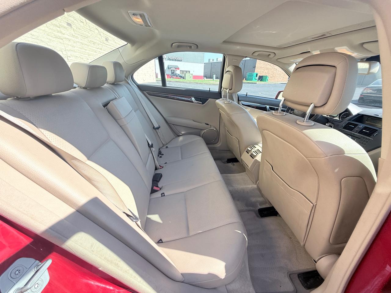 Mercedes-Benz C-Class C300 4MATIC Sport Sedan 2010