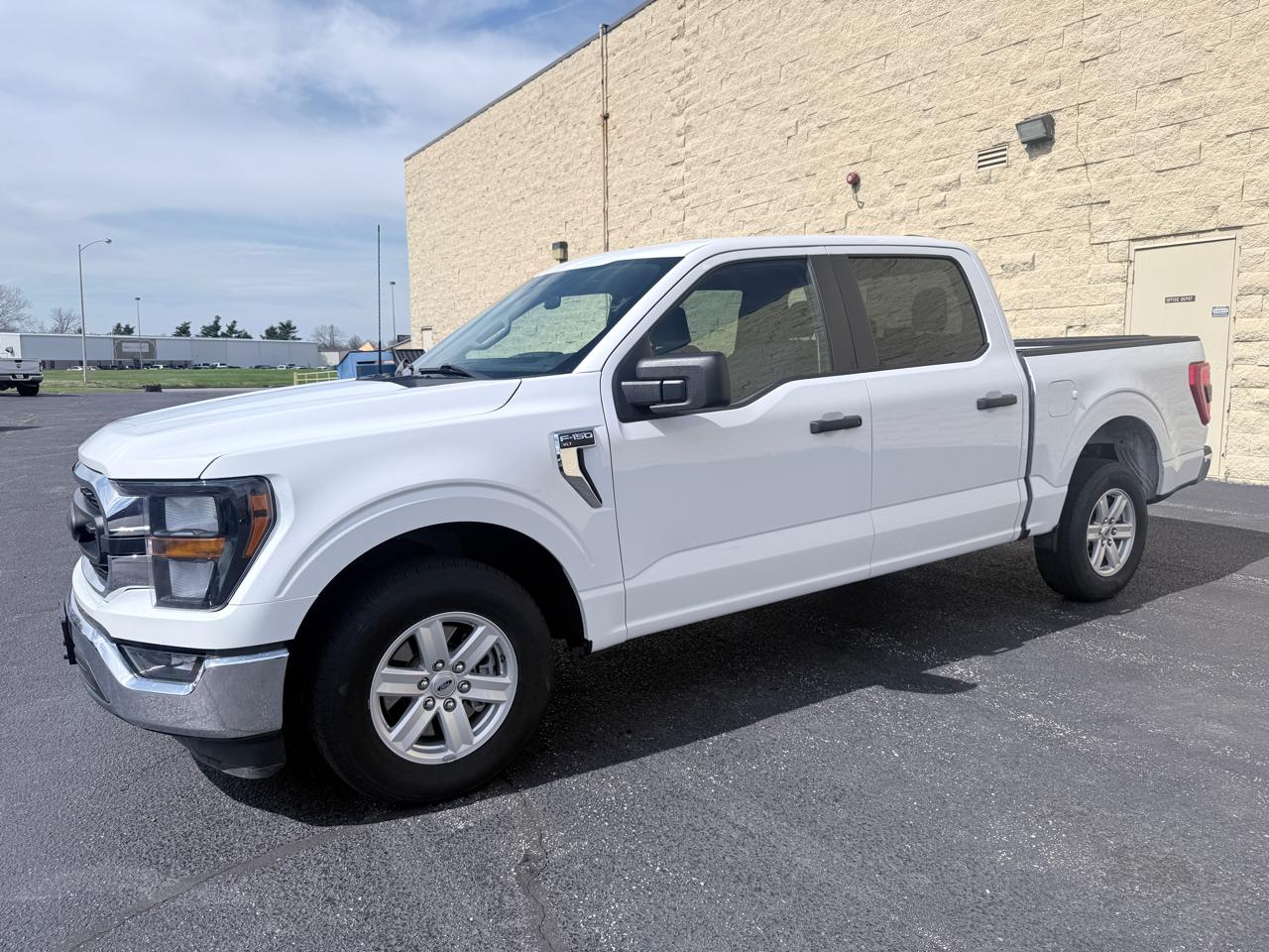 Ford F-150 Lariat SuperCrew 5.5-ft. Bed 2WD 2023