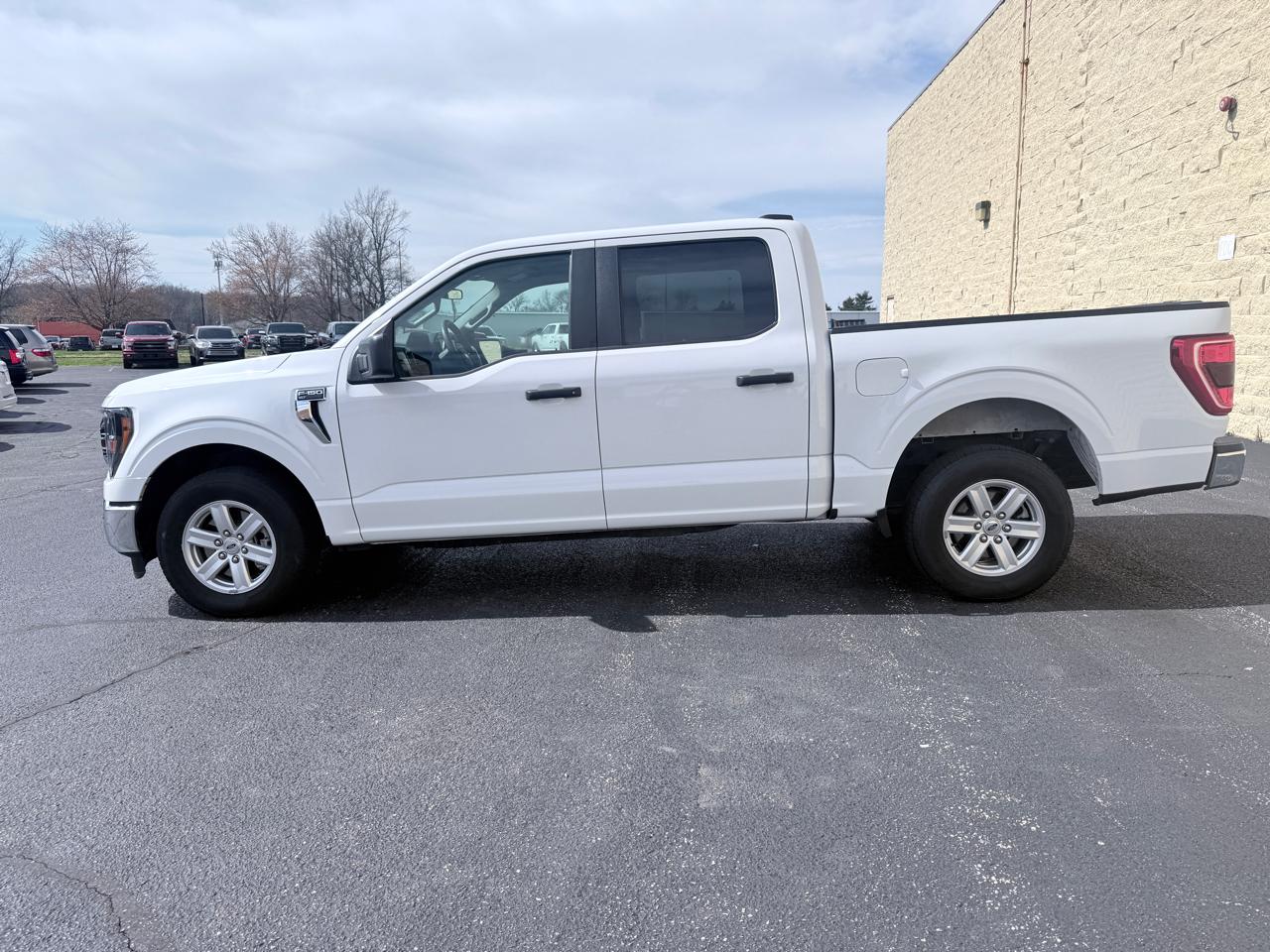 Ford F-150 Lariat SuperCrew 5.5-ft. Bed 2WD 2023