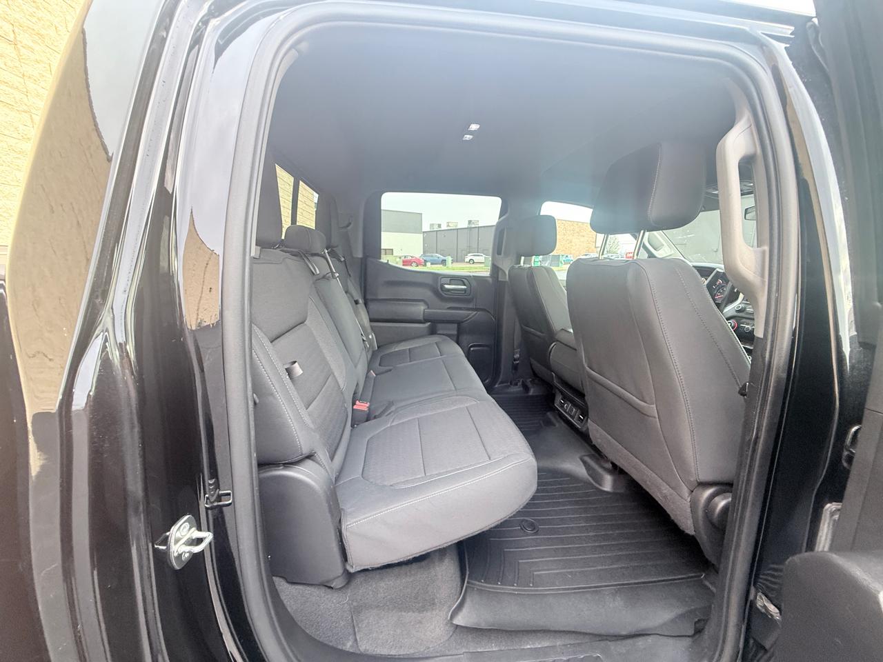 Chevrolet Silverado 1500 LT Crew Cab 4WD 2020