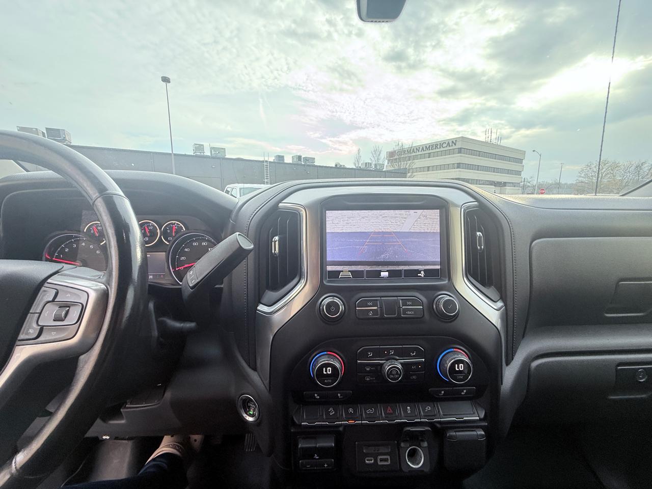 Chevrolet Silverado 1500 LT Crew Cab 4WD 2020