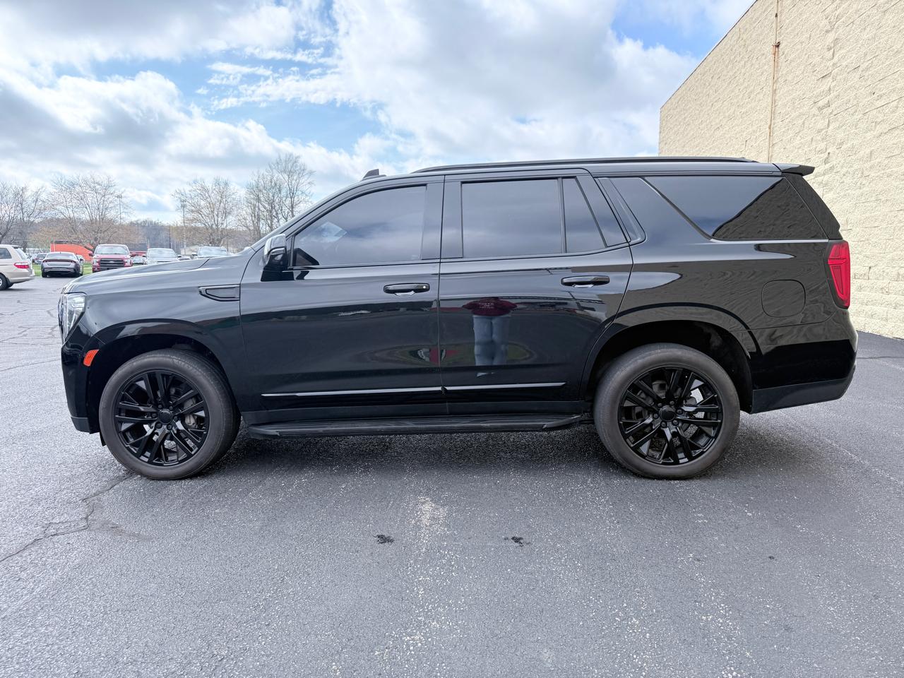 GMC Yukon SLT 4WD 2021