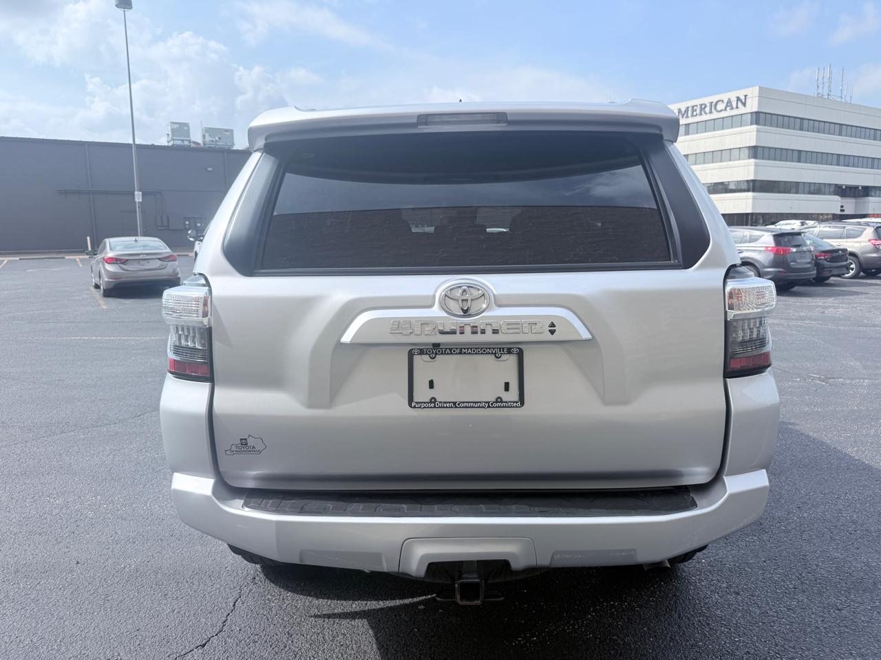 Toyota 4Runner SR5 2023