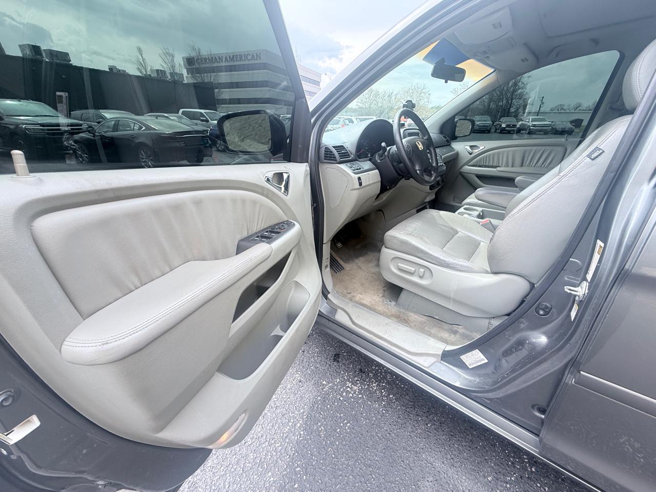 Honda Odyssey EX-L w/ DVD and Navigation 2007