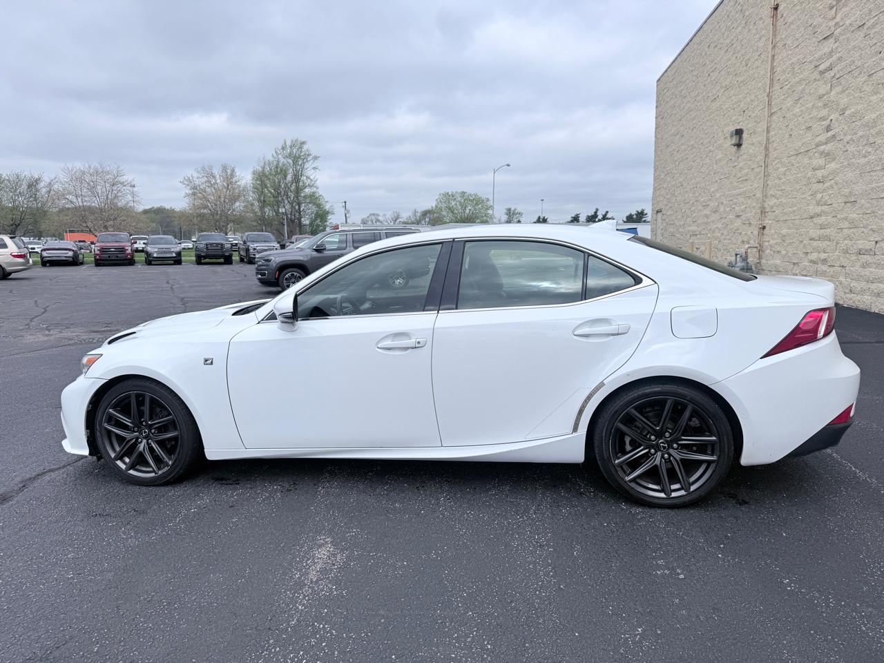 Lexus IS 250 RWD 2014