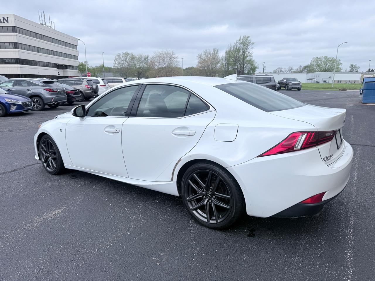 Lexus IS 250 RWD 2014