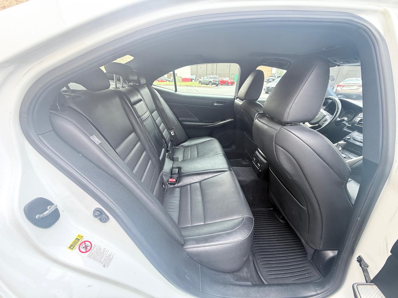 Lexus IS 250 RWD 2014