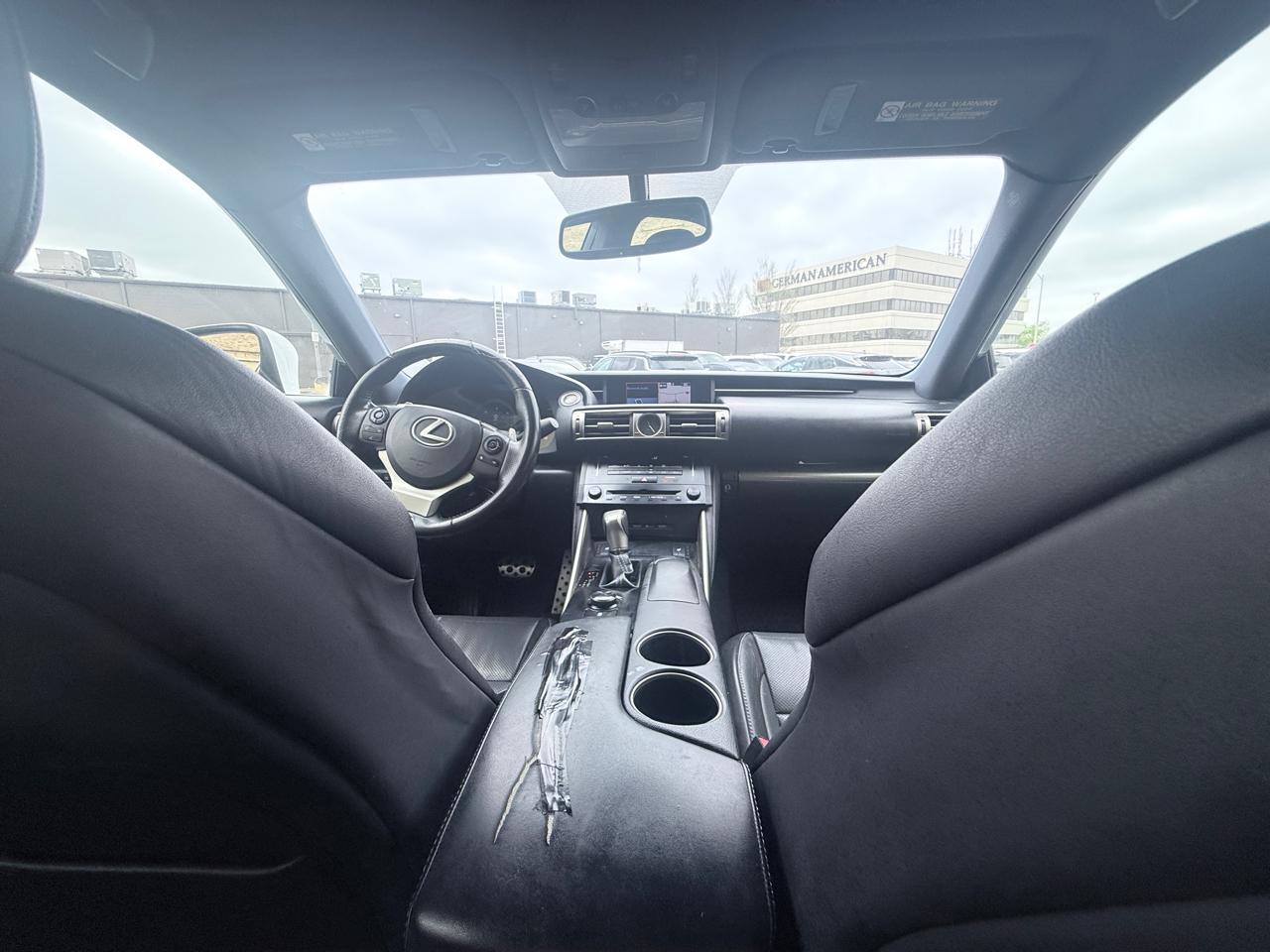 Lexus IS 250 RWD 2014