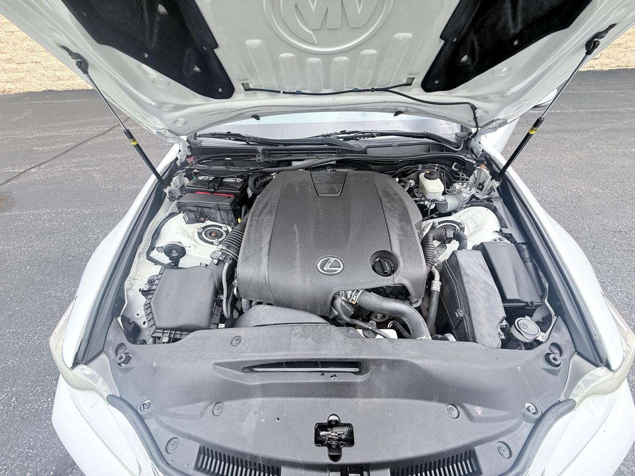 Lexus IS 250 RWD 2014