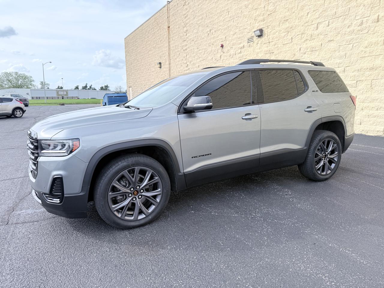 GMC Acadia SLE AWD 2023