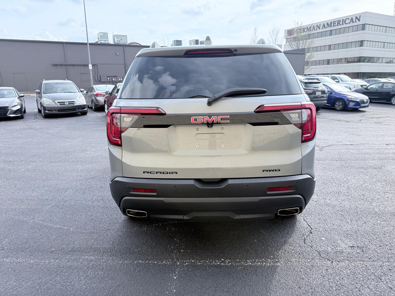 GMC Acadia SLE AWD 2023