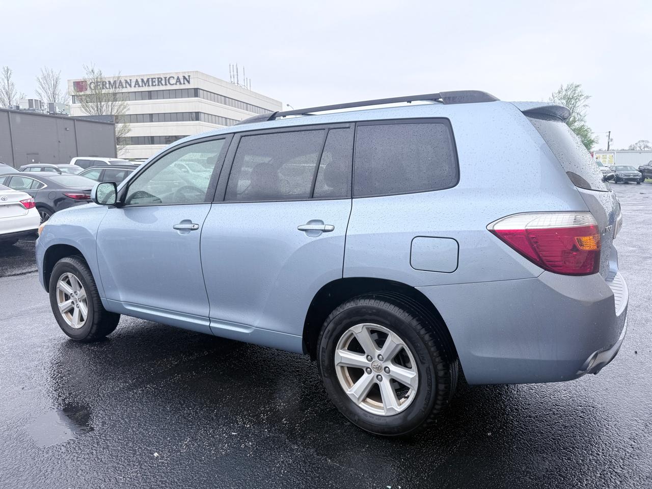 Toyota Highlander Base 4WD 2008