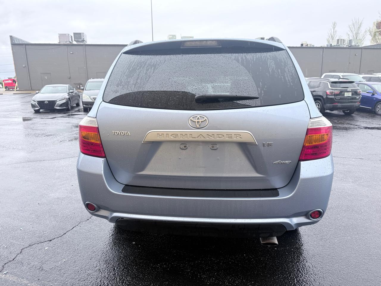 Toyota Highlander Base 4WD 2008