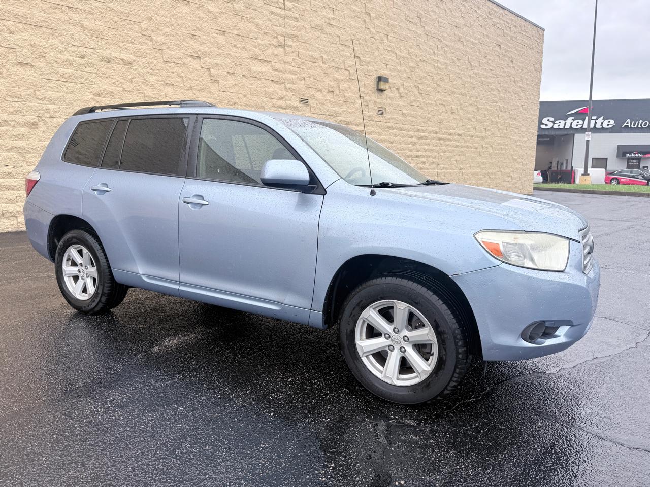 Toyota Highlander Base 4WD 2008