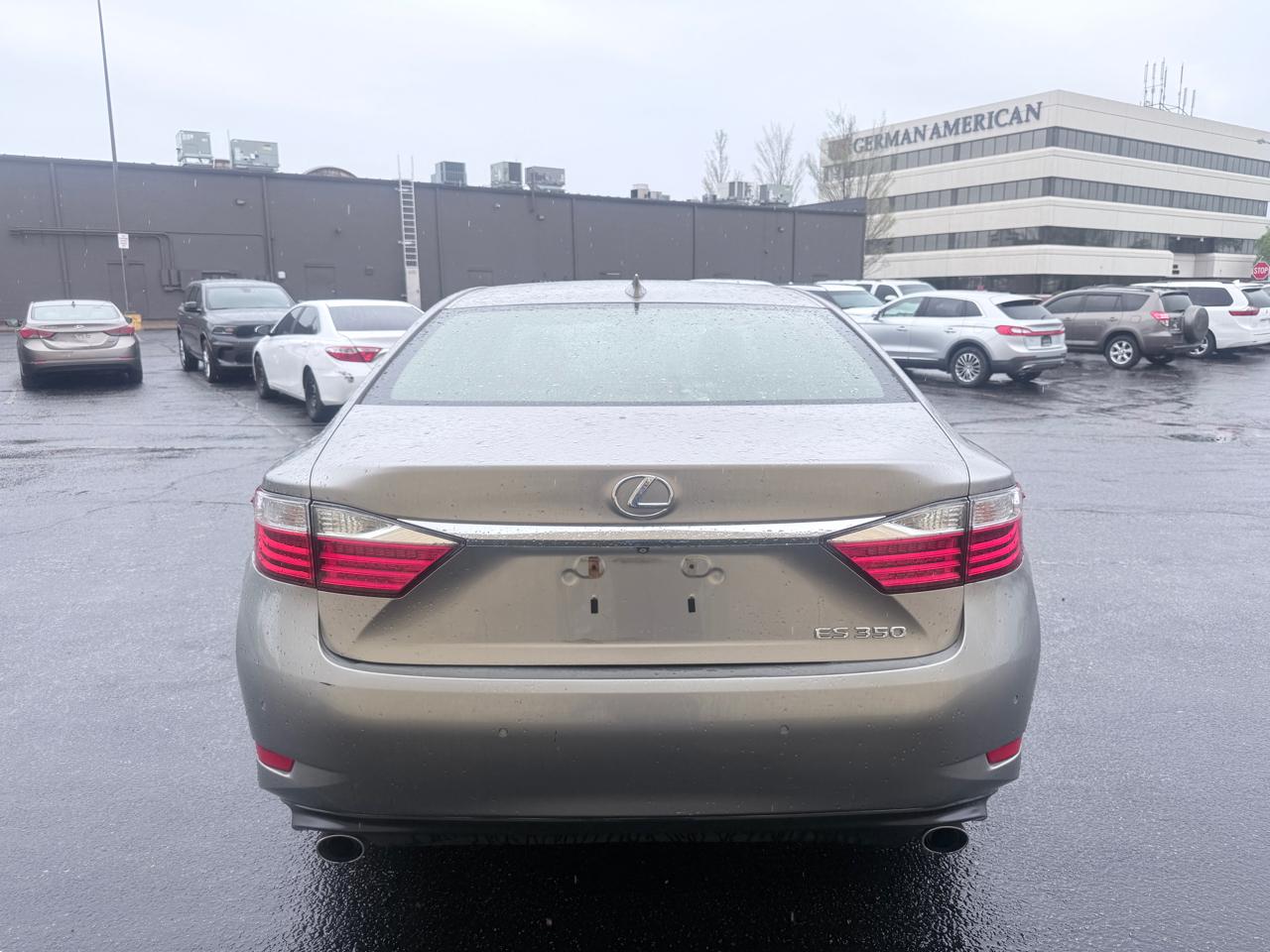 Lexus ES 350 Sedan 2015