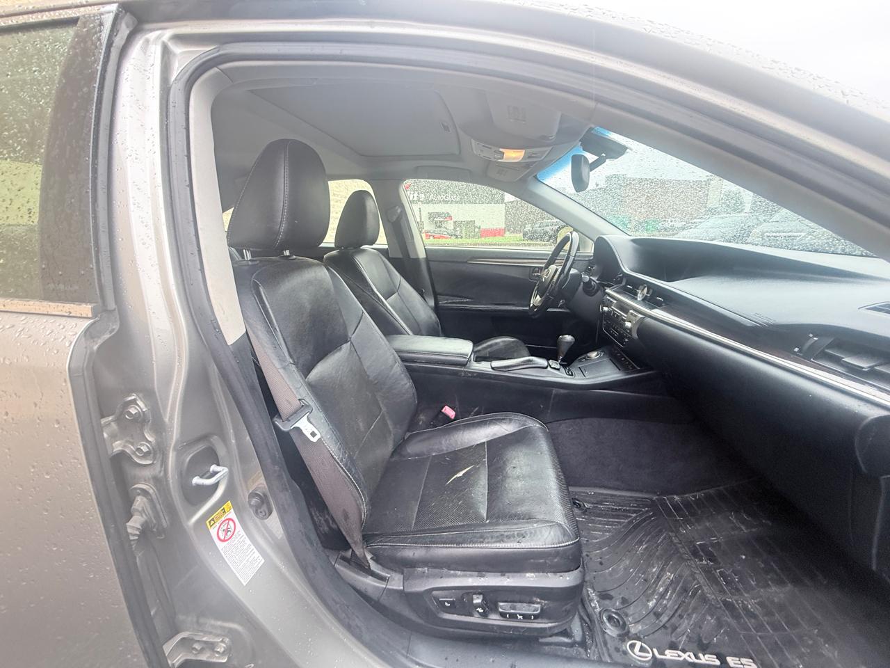 Lexus ES 350 Sedan 2015