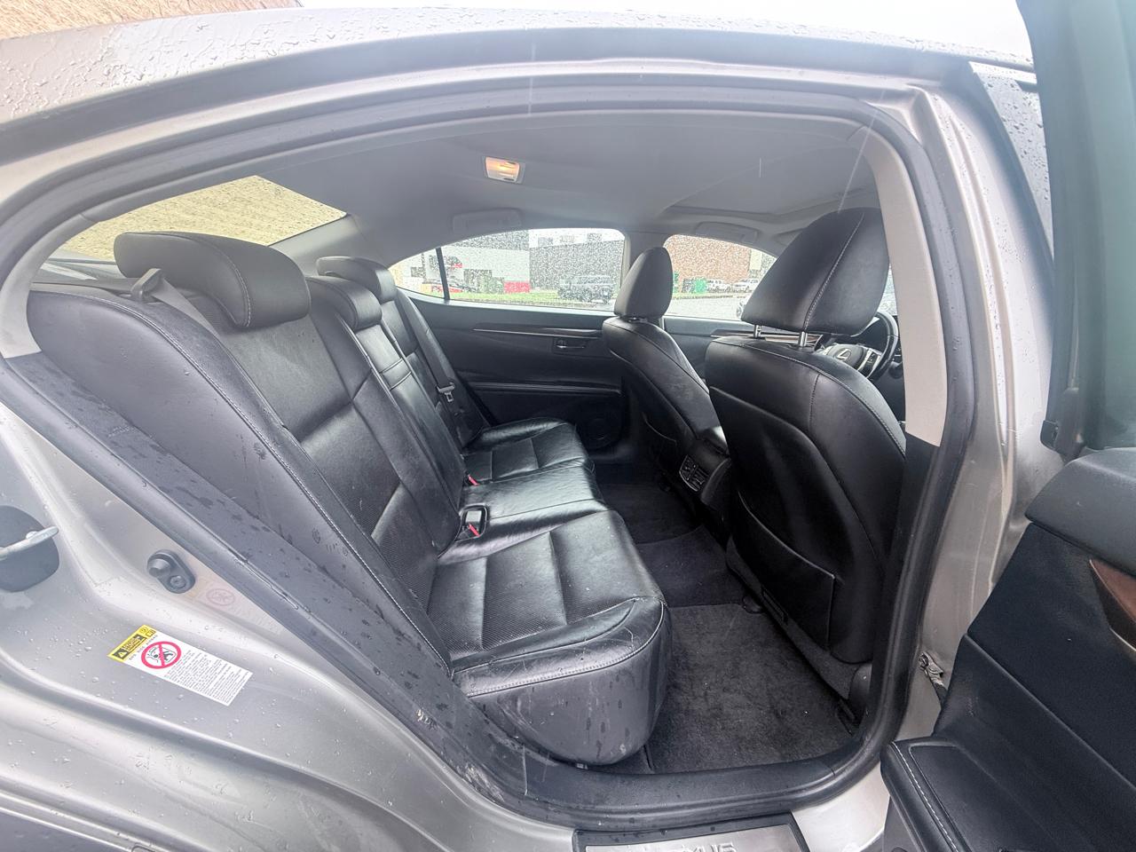 Lexus ES 350 Sedan 2015