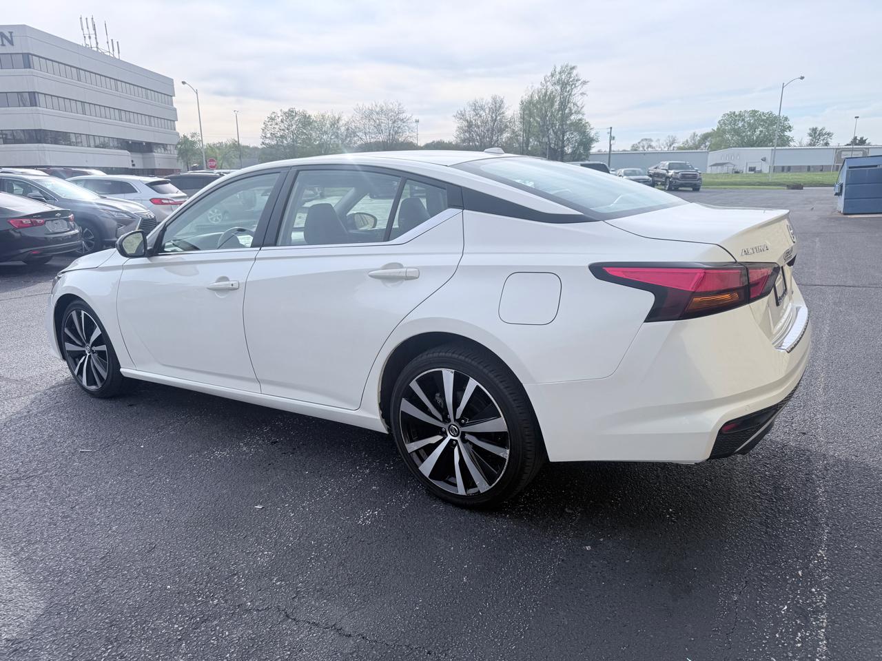 Nissan Altima 2.5 SR AWD 2022