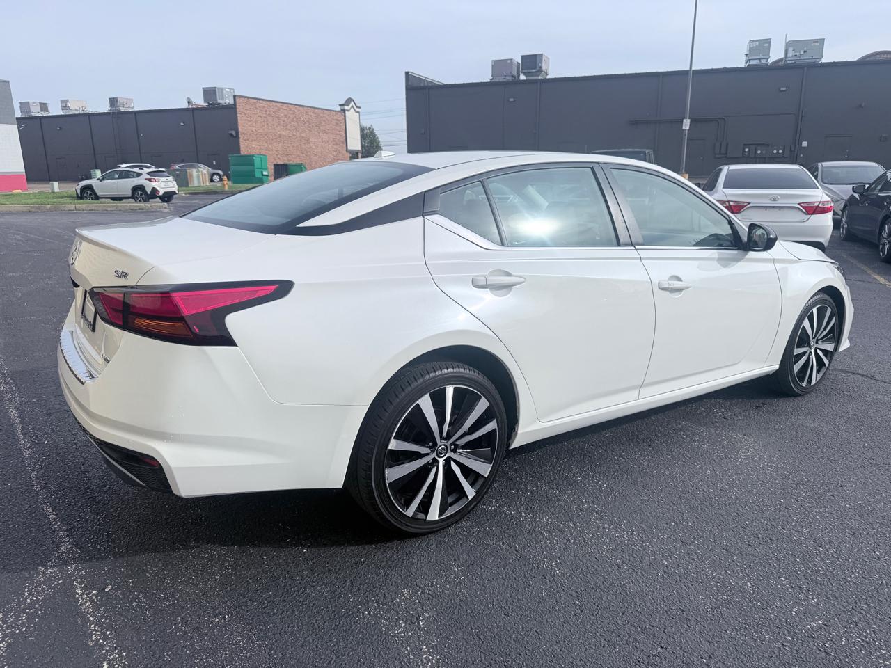 Nissan Altima 2.5 SR AWD 2022