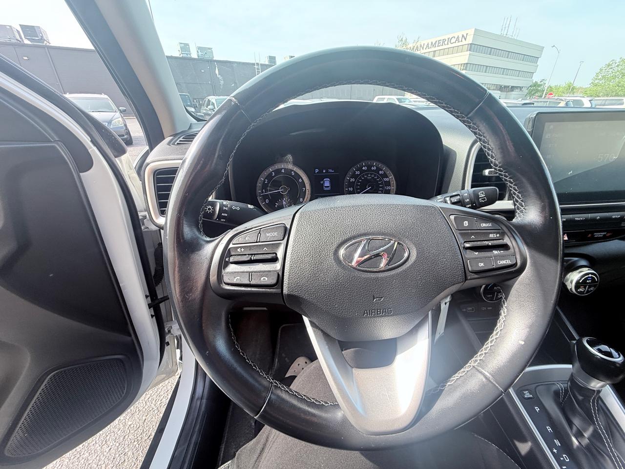 Hyundai Venue SEL 2022