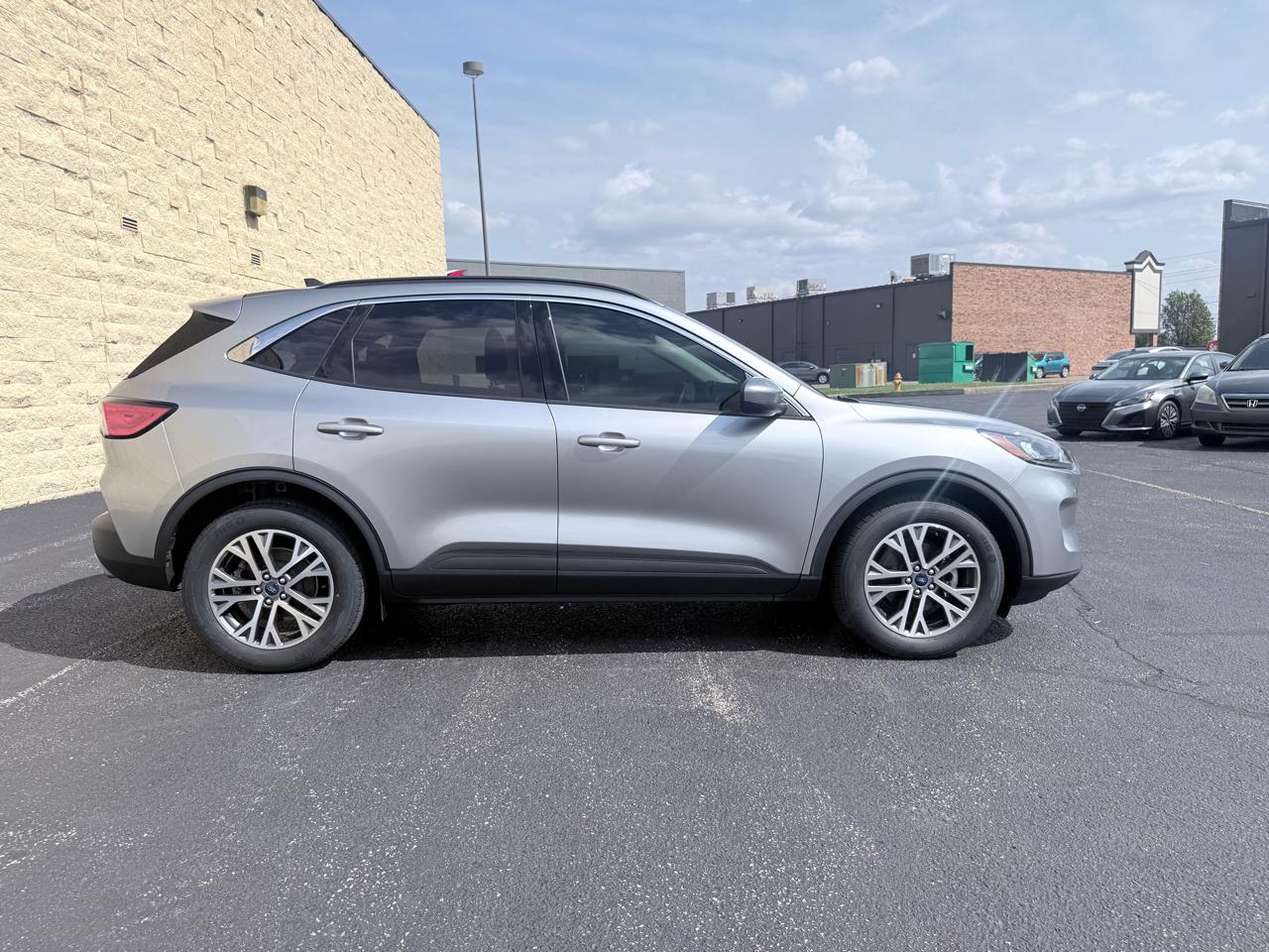 Ford Escape Hybrid SEL AWD 2022