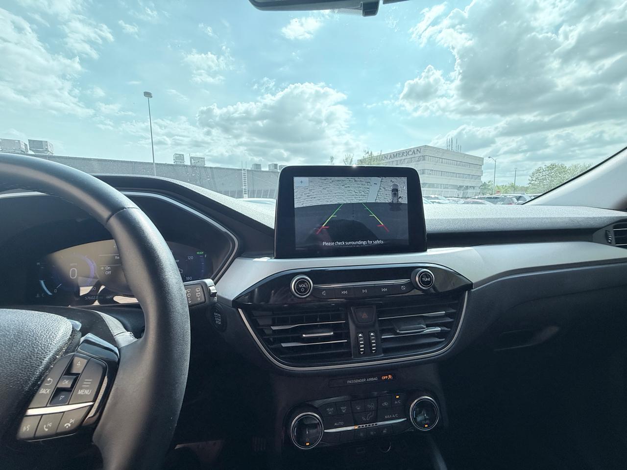 Ford Escape Hybrid SEL AWD 2022