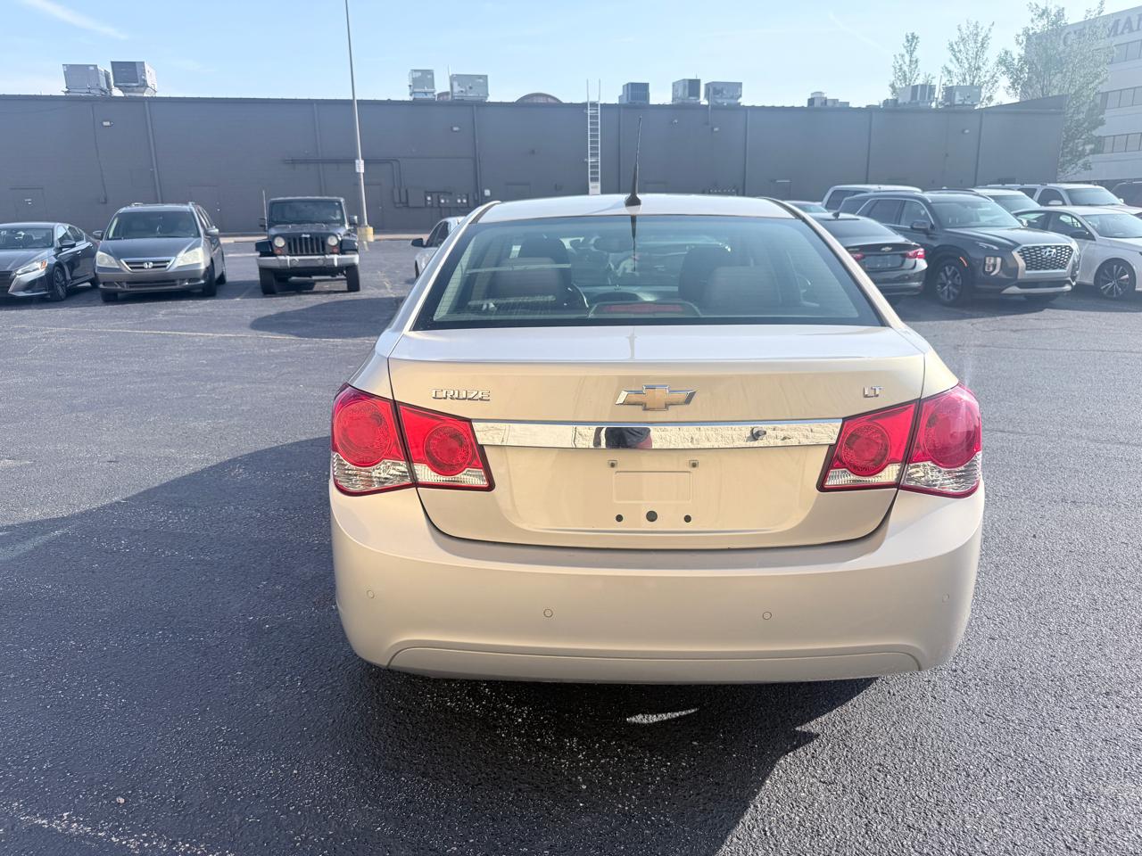 Chevrolet Cruze 1LT 2012