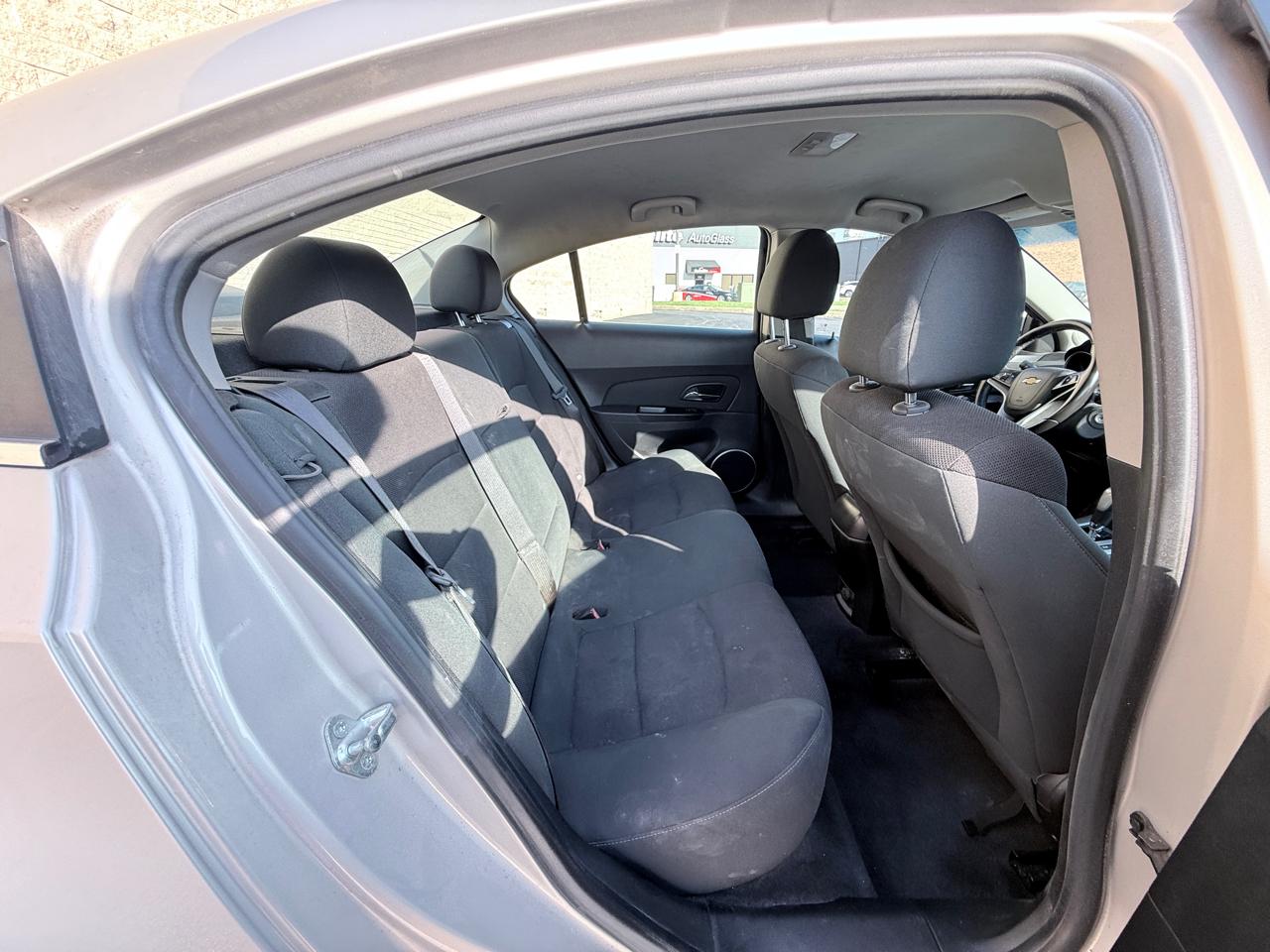 Chevrolet Cruze 1LT 2012