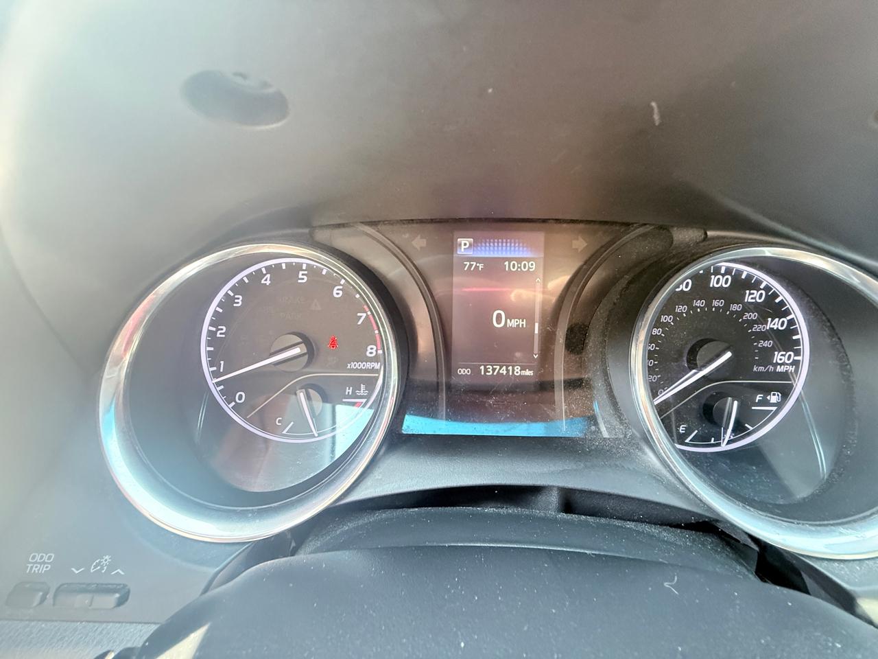 Toyota Camry SE 2020