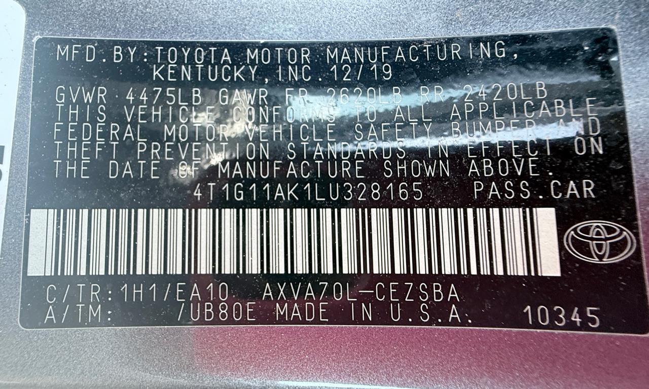 Toyota Camry SE 2020