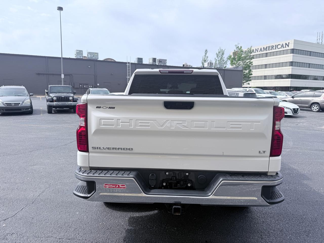 Chevrolet Silverado 1500 LT Crew Cab 4WD 2023