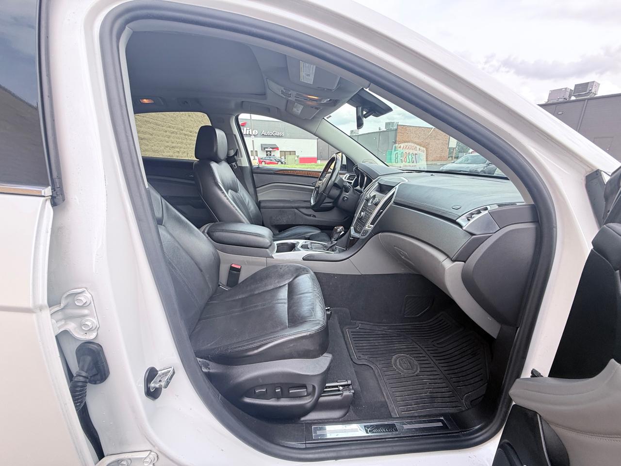 Cadillac SRX Premium Collection 2011