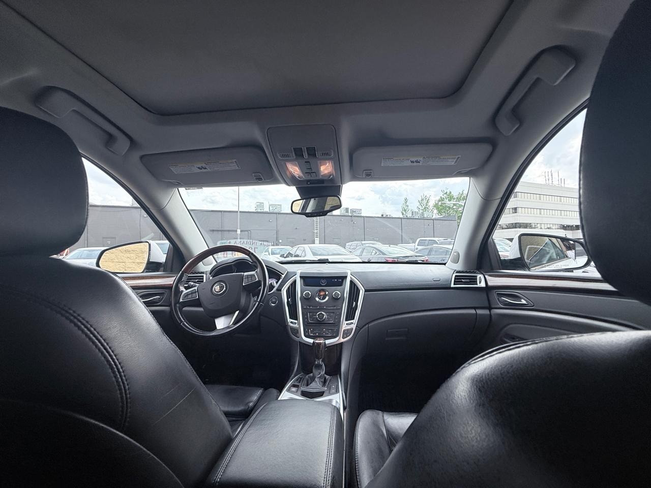 Cadillac SRX Premium Collection 2011