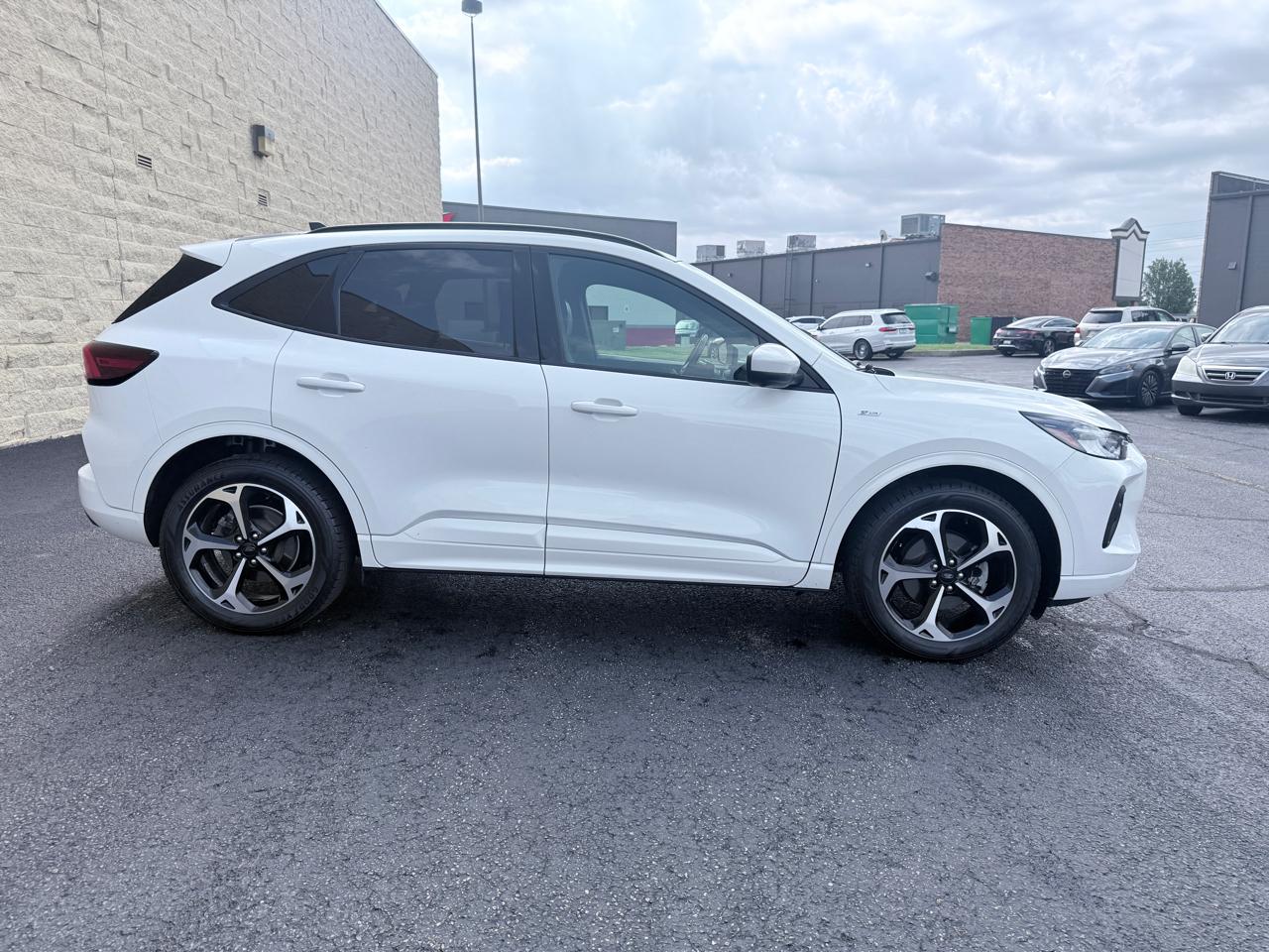 Ford Escape ST-Line Select AWD 2023