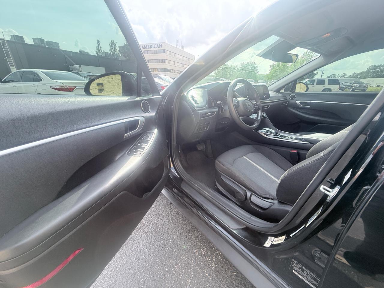 Hyundai Sonata SE 2021