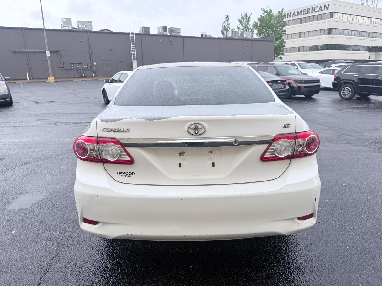 Toyota Corolla S 5-Speed MT 2011