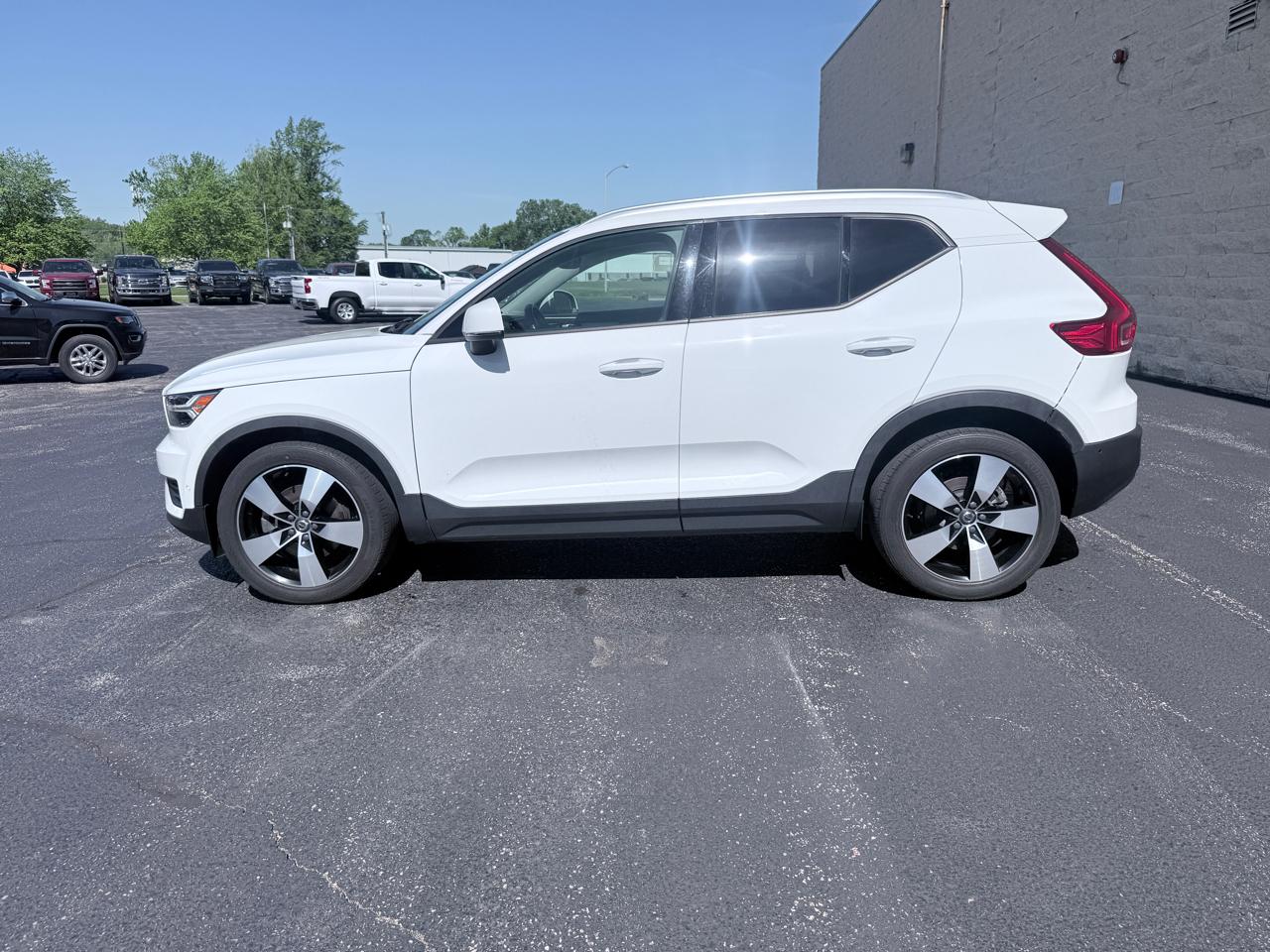 Volvo XC40 T4 Momentum 2019