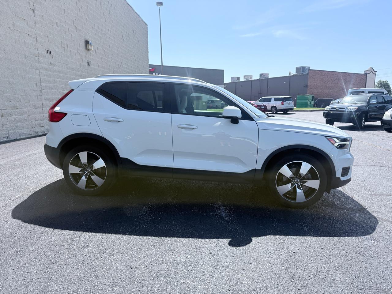Volvo XC40 T4 Momentum 2019