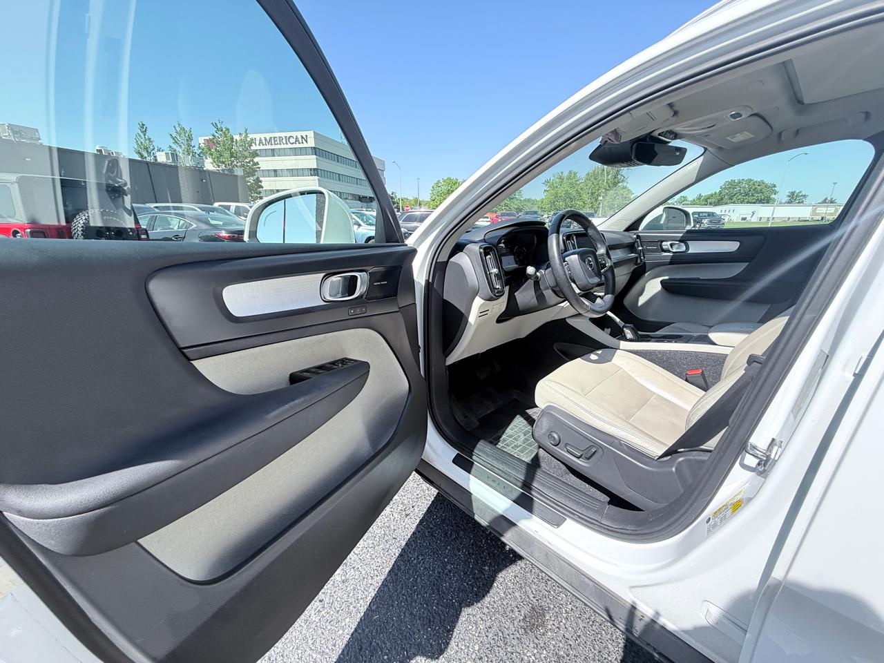 Volvo XC40 T4 Momentum 2019