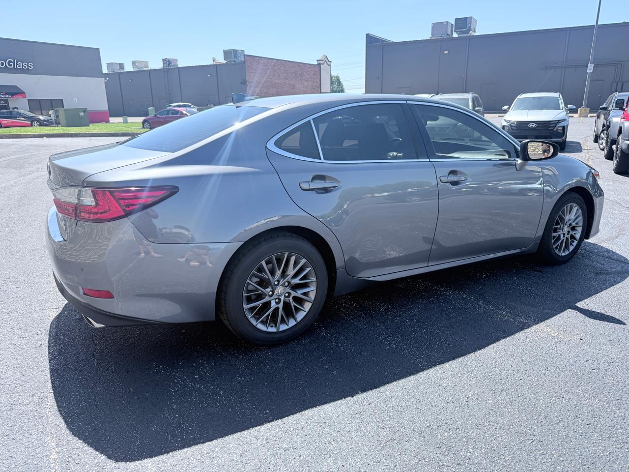 Lexus ES 350 Sedan 2018