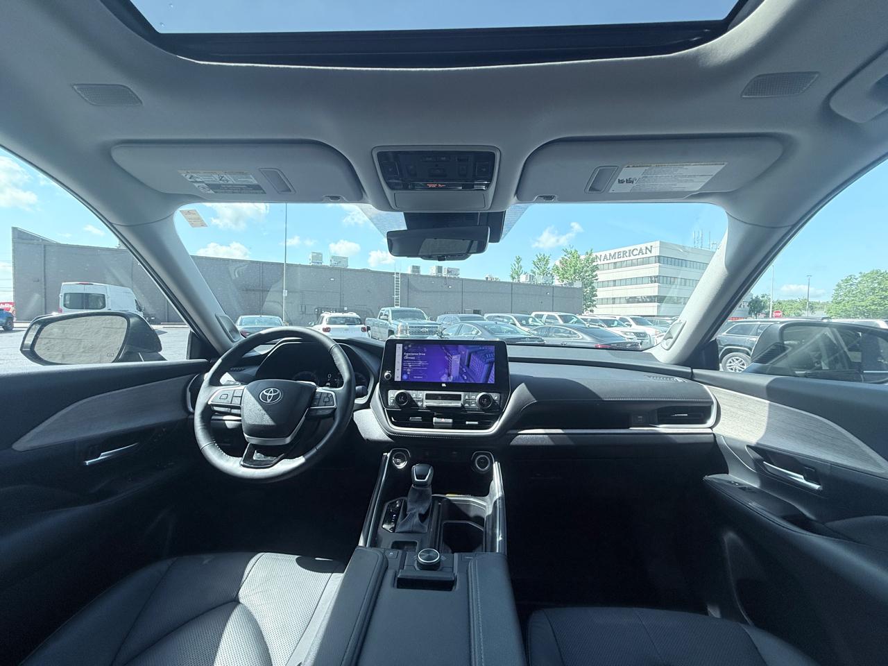 Toyota Grand Highlander XLE AWD 2025