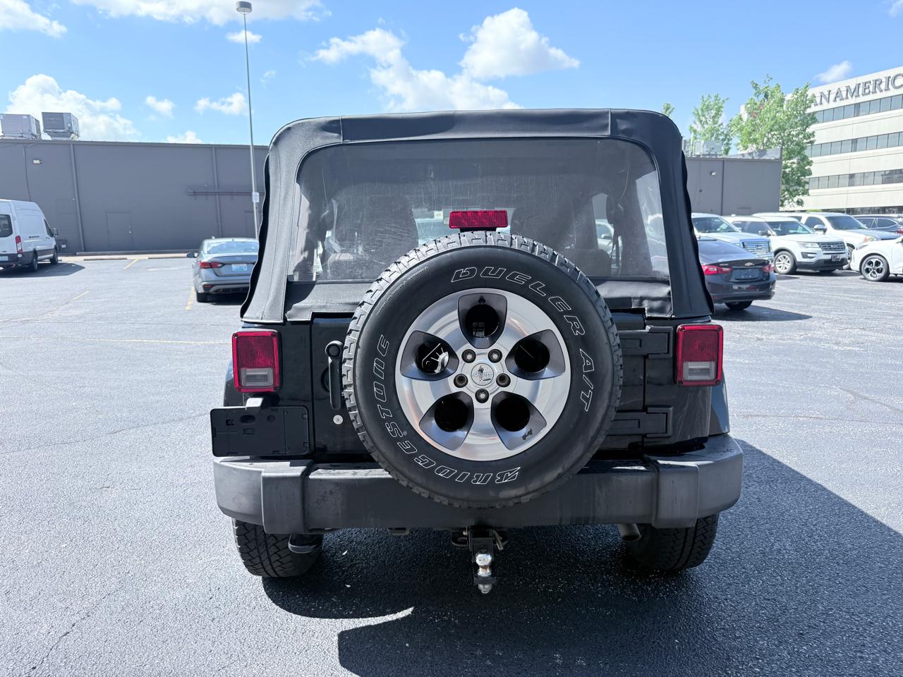 Jeep Wrangler Unlimited Sport 4WD 2015