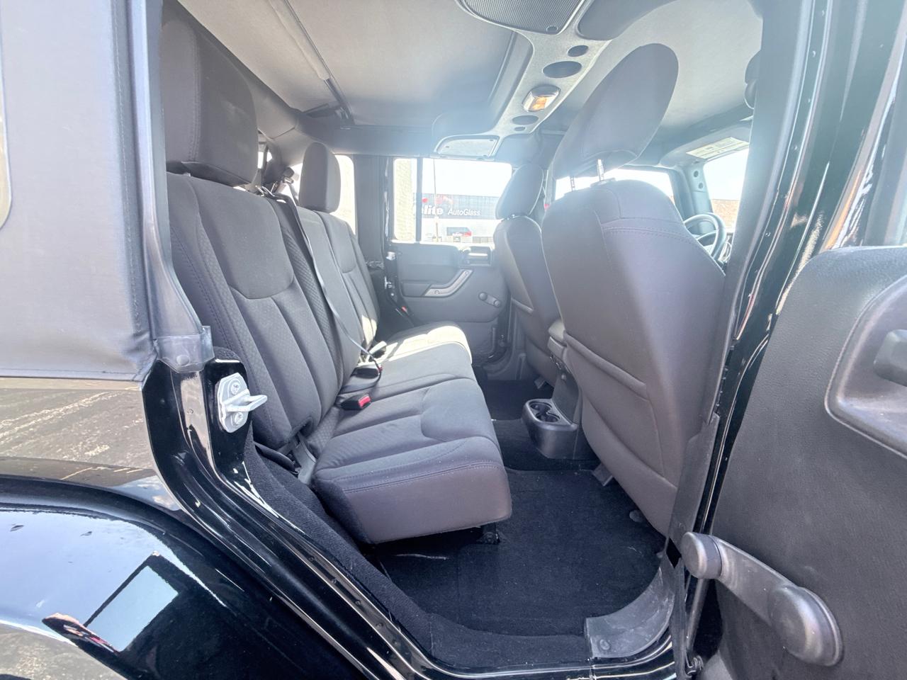 Jeep Wrangler Unlimited Sport 4WD 2015