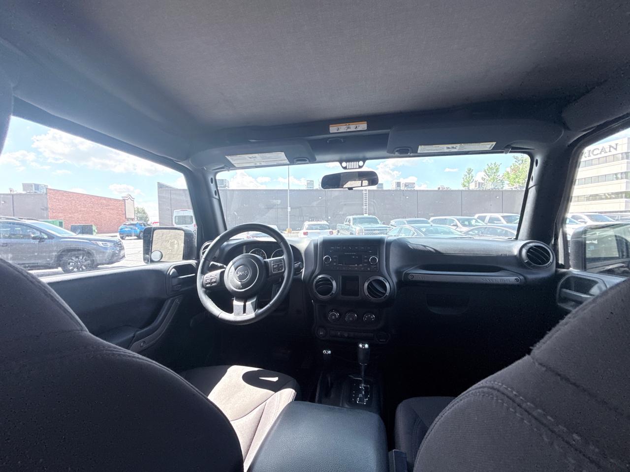 Jeep Wrangler Unlimited Sport 4WD 2015