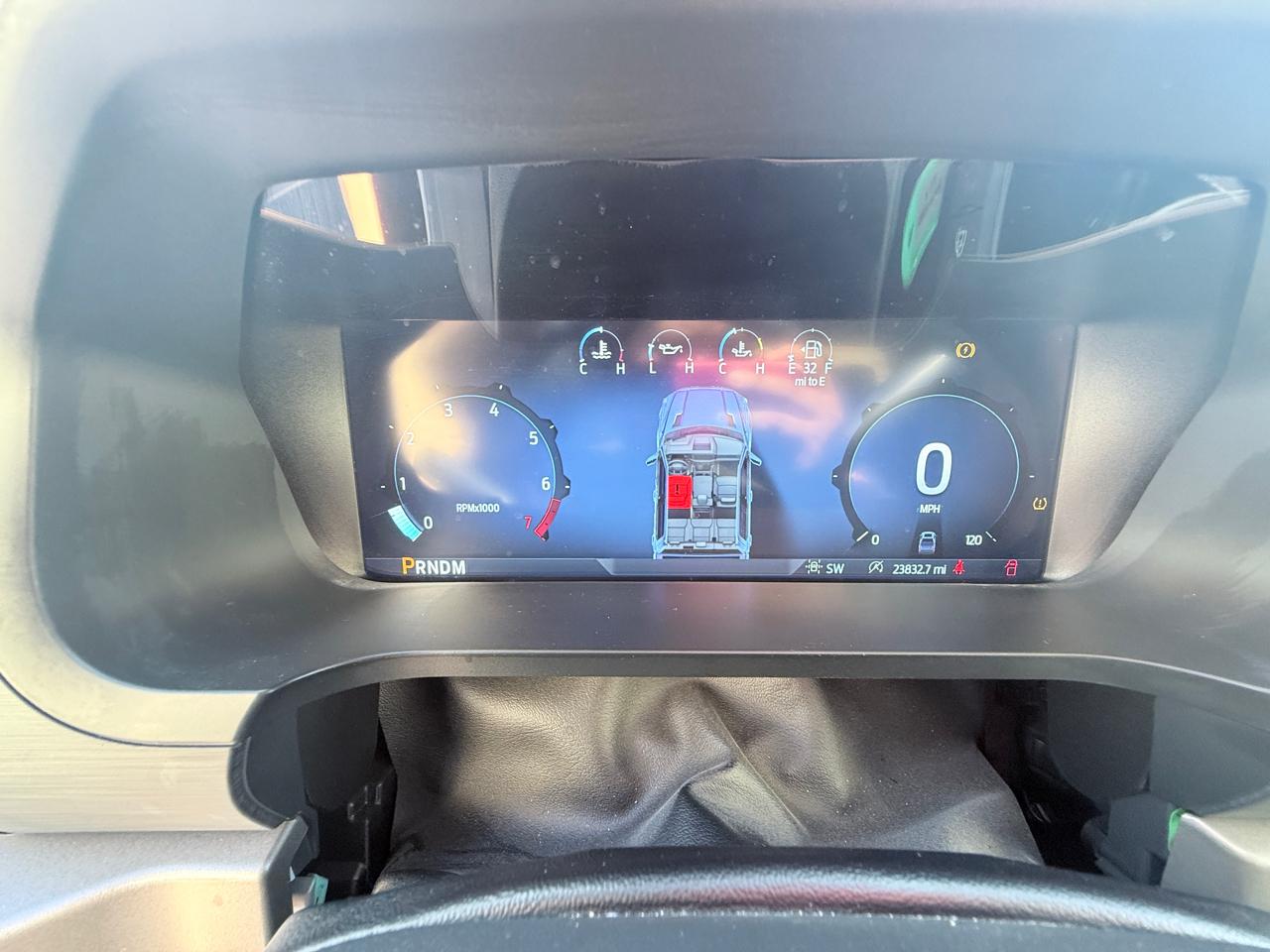 Ford F-150 XLT SuperCrew 4WD 2025