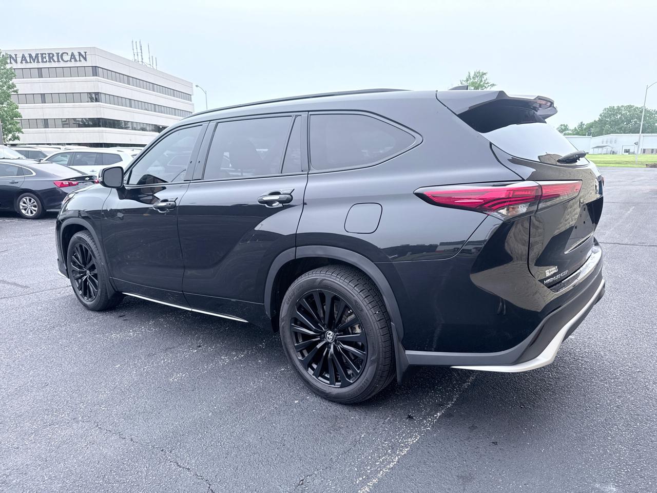 Toyota Highlander Others 2023