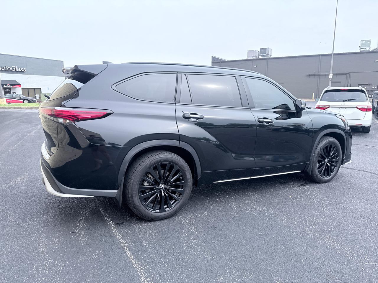 Toyota Highlander Others 2023