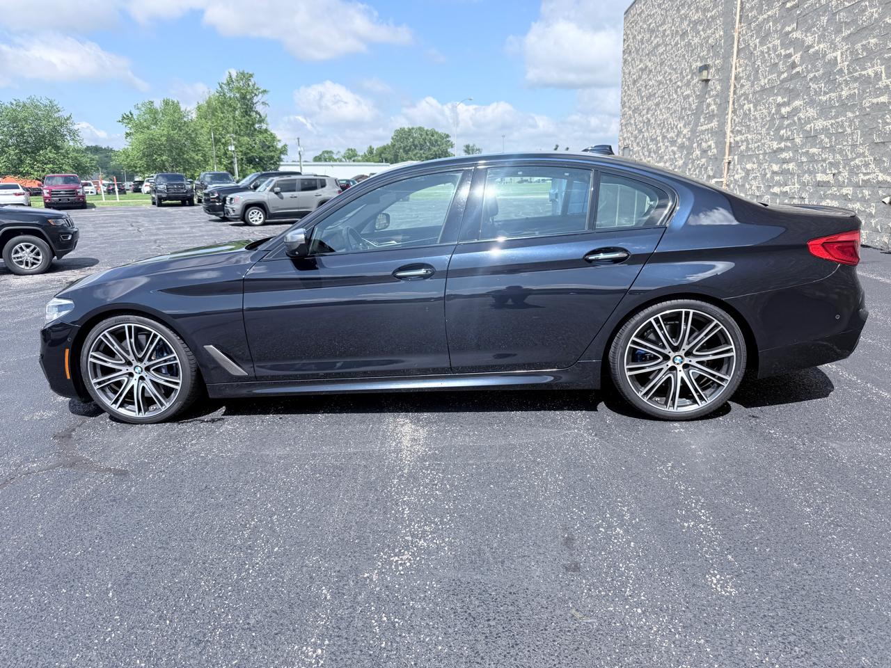BMW 5-Series M550i xDrive 2018